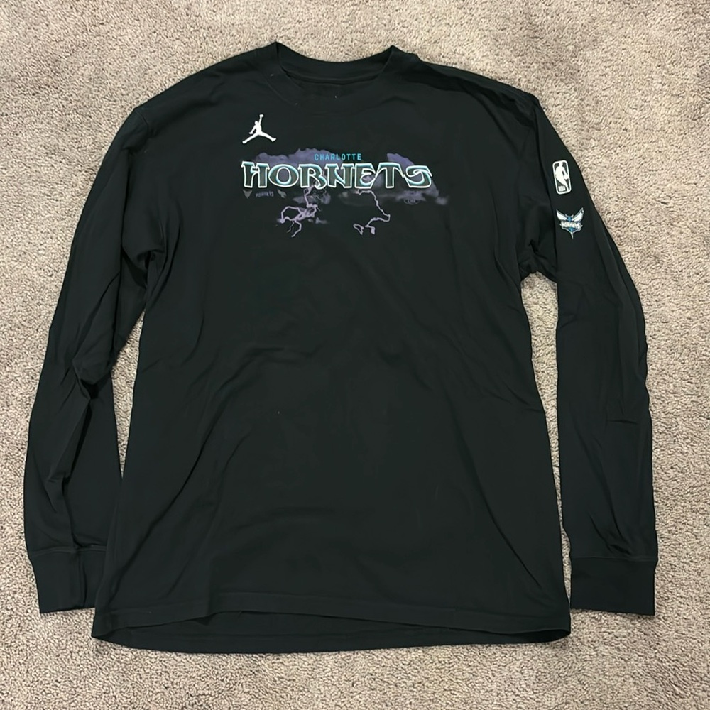 Charlotte Hornets long sleeve